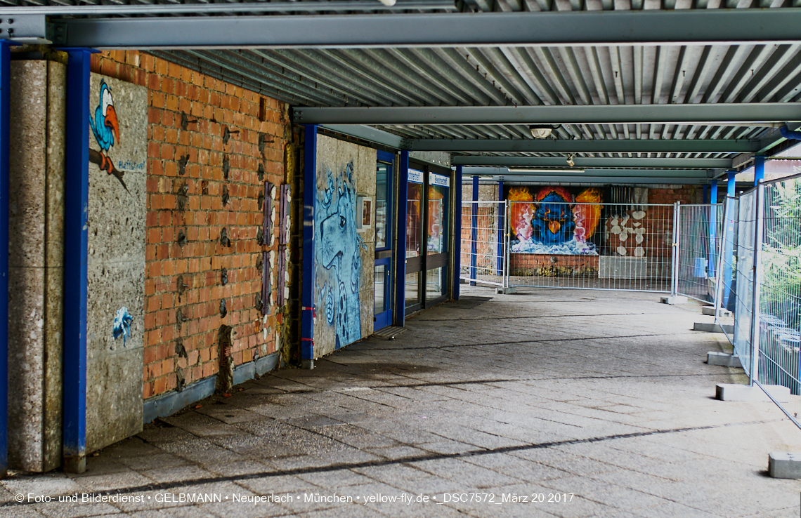 21.03.2017 - Abrissbaustelle Quiddezentrum in Neuperlach